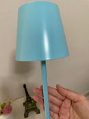 Abajur Luminária de Mesa Azul Recarregável Detaila