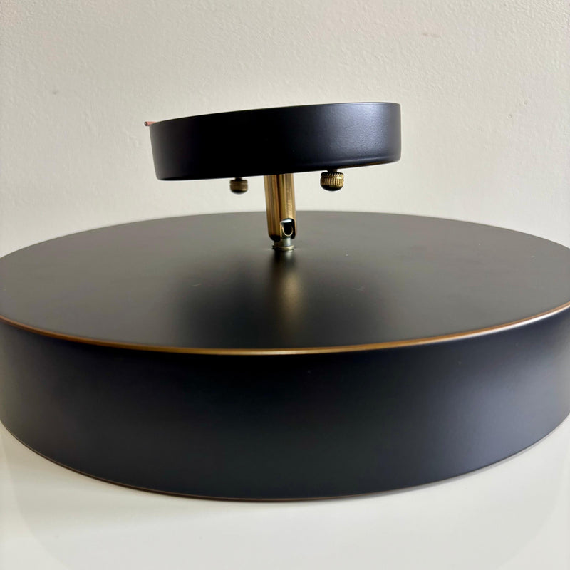 Plafon de Sobrepor Lustre Luminária de Teto Redonda Metal Jade Detaila